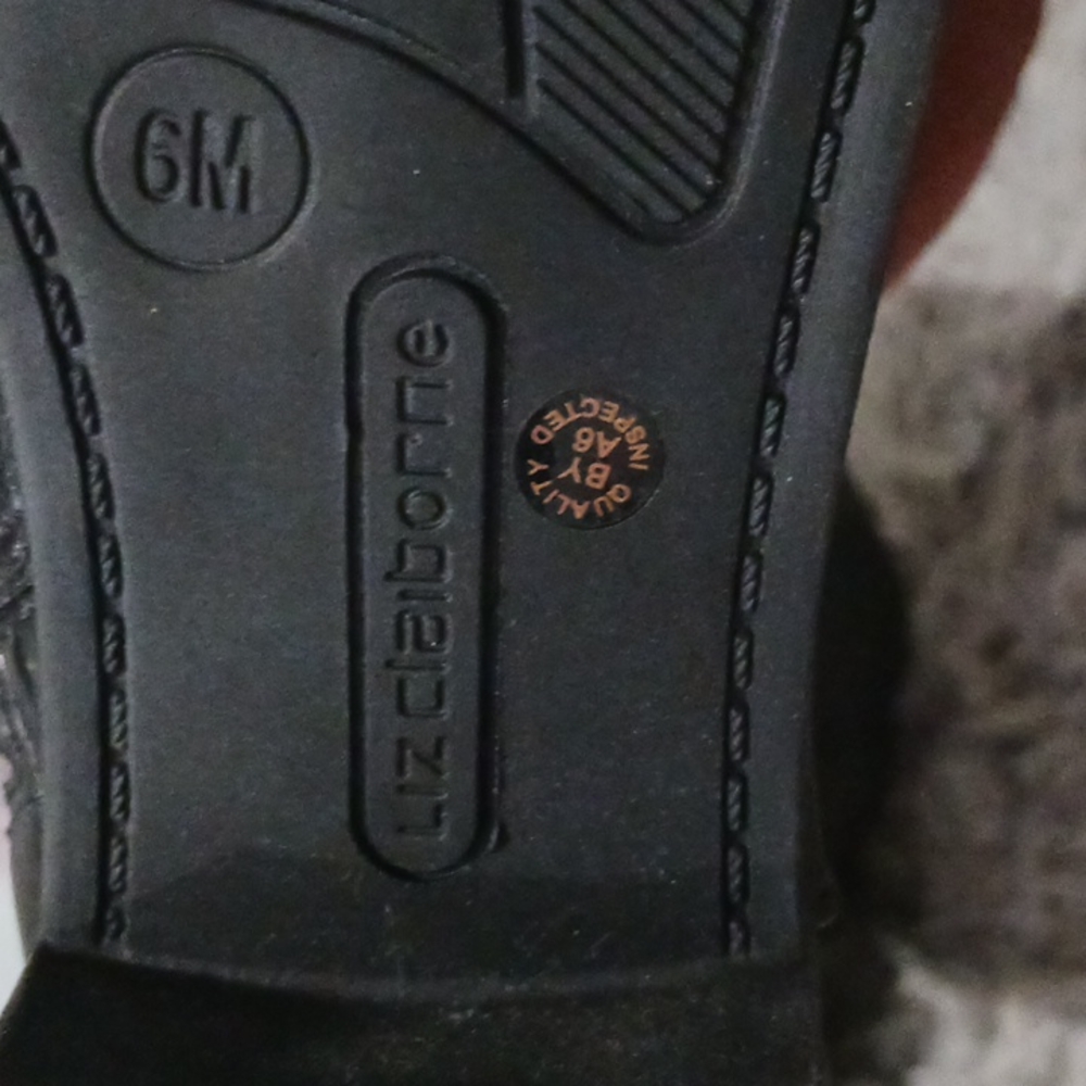 Boots 👢 - Picture 4 of 6
